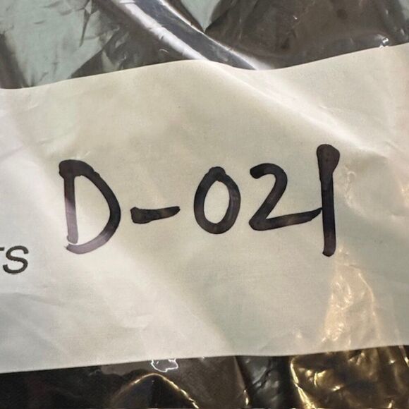 Georgio Armani Women's Black T-Shirt with Velvet Oversized Logo Size 46 (XL/10) - Picture 7 of 7